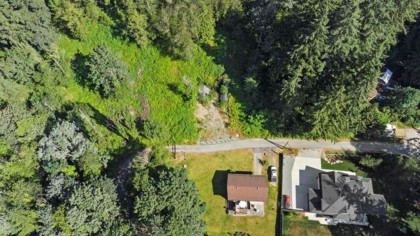 Photo 9 at 26861 Oliver Avenue, Thornhill MR, Maple Ridge