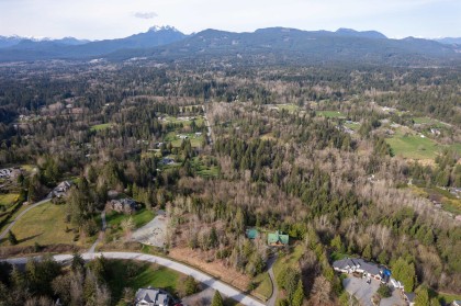 Photo 13 at 10230 Rolley Crescent, Thornhill MR, Maple Ridge