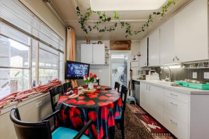 Photo 9 at 2617 Kingsway Avenue, Central Pt Coquitlam, Port Coquitlam