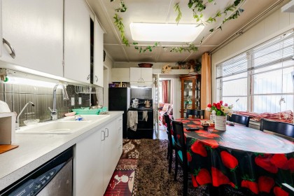 Photo 11 at 2617 Kingsway Avenue, Central Pt Coquitlam, Port Coquitlam