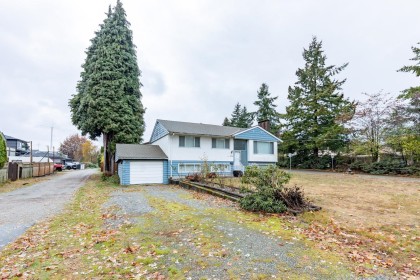 Photo 4 at 3141 York Street, Glenwood PQ, Port Coquitlam