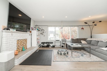 Photo 3 at 11278 206 Street, Southwest Maple Ridge, Maple Ridge