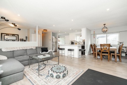 Photo 5 at 11278 206 Street, Southwest Maple Ridge, Maple Ridge