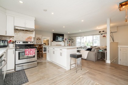 Photo 9 at 11278 206 Street, Southwest Maple Ridge, Maple Ridge