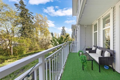 Photo 12 at 1018 - 11280 Pazarena Place, East Central, Maple Ridge