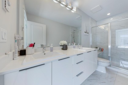 Photo 20 at 1018 - 11280 Pazarena Place, East Central, Maple Ridge