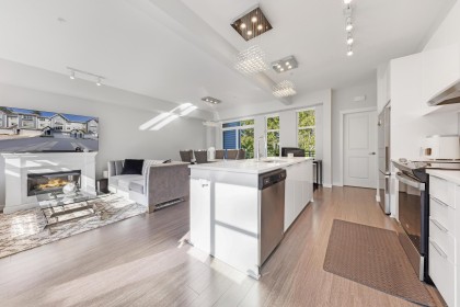 Photo 9 at 1018 - 11280 Pazarena Place, East Central, Maple Ridge