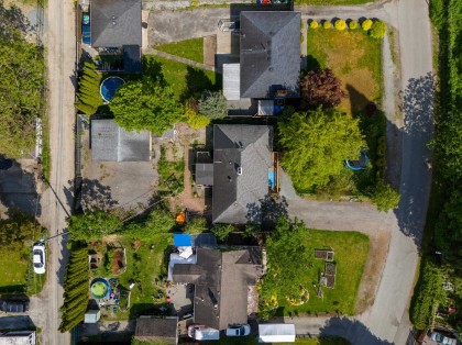 Photo 5 at 22127 Cliff Avenue, West Central, Maple Ridge