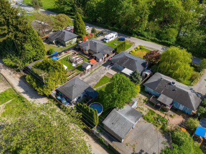 Photo 7 at 22137 Cliff Avenue, West Central, Maple Ridge