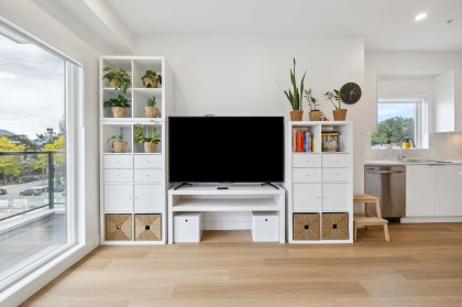 Photo 5 at 401 - 2331 Kelly Avenue, Central Pt Coquitlam, Port Coquitlam