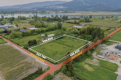 Photo 1 at 19191 Mcquarrie Road, North Meadows PI, Pitt Meadows