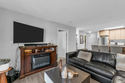 Photo 4 at 409 - 12075 Edge Street, East Central, Maple Ridge