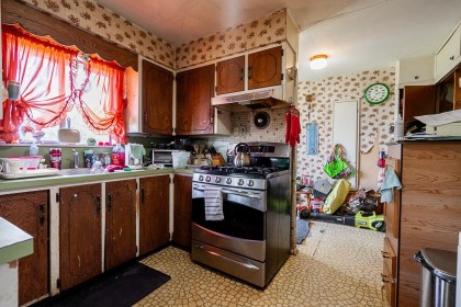 Photo 9 at 18365 Lougheed Highway, North Meadows PI, Pitt Meadows