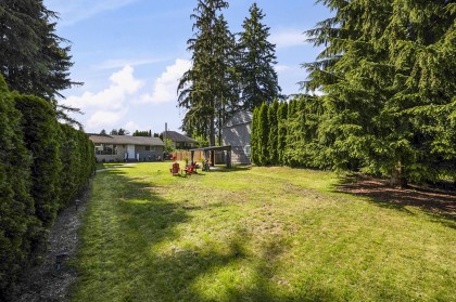 Photo 6 at 3819 Coast Meridian Road, Oxford Heights, Port Coquitlam