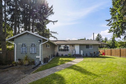 Photo 3 at 3819 Coast Meridian Road, Oxford Heights, Port Coquitlam