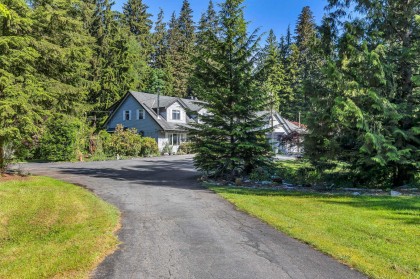 Photo 3 at 10851 Greenwood Drive, Mission-West, Mission