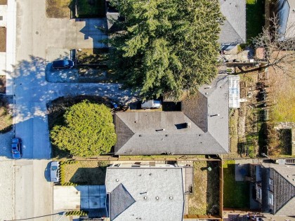 Photo 3 at 2390 - 2394 Kitchener Avenue, Woodland Acres PQ, Port Coquitlam