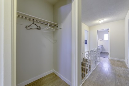 Photo 12 at 11939 Dover Street, West Central, Maple Ridge