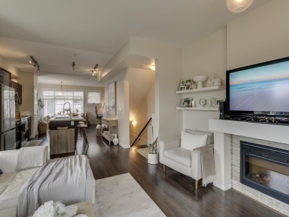 Photo 7 at 106 - 13819 232 Street, Silver Valley, Maple Ridge