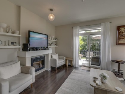 Photo 8 at 106 - 13819 232 Street, Silver Valley, Maple Ridge