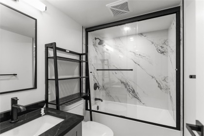 Photo 10 at 201 - 1948 Coquitlam Avenue, Glenwood PQ, Port Coquitlam