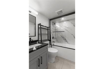 Photo 11 at 201 - 1948 Coquitlam Avenue, Glenwood PQ, Port Coquitlam