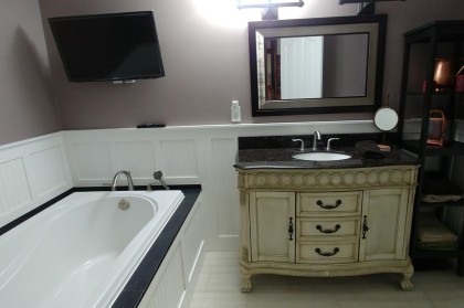 Photo 12 at 25855 112 Avenue, Thornhill MR, Maple Ridge