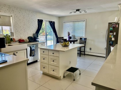 Photo 5 at 20929 Hunter Place, Southwest Maple Ridge, Maple Ridge