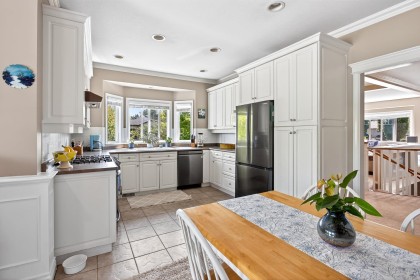 Photo 16 at 23785 116 Avenue, Cottonwood MR, Maple Ridge