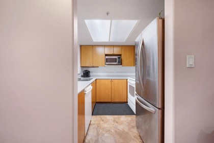 Photo 13 at 301 - 2360 Wilson Avenue, Central Pt Coquitlam, Port Coquitlam