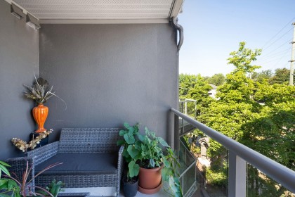 Photo 16 at 301 - 2360 Wilson Avenue, Central Pt Coquitlam, Port Coquitlam