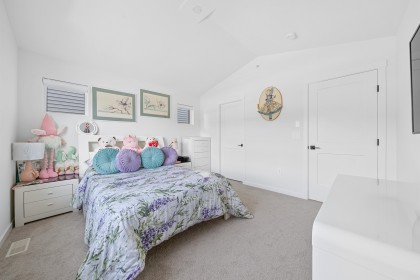 Photo 15 at 25065 112th Avenue, Thornhill MR, Maple Ridge