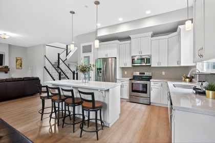 Photo 11 at 24433 113a Avenue, Cottonwood MR, Maple Ridge