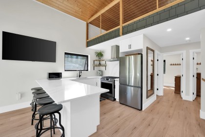 Photo 9 at 47020 Snowmist Drive, Hemlock, Mission