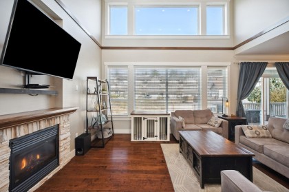 Photo 4 at 23325 Griffen Road, Cottonwood MR, Maple Ridge