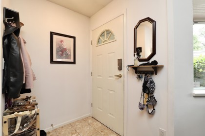 Photo 6 at 8 - 22308 124 Avenue, West Central, Maple Ridge