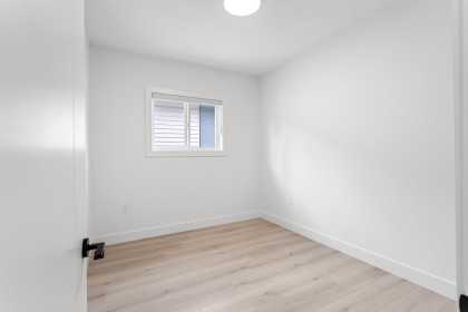 Photo 27 at 2472 Glenwood Avenue, Woodland Acres PQ, Port Coquitlam