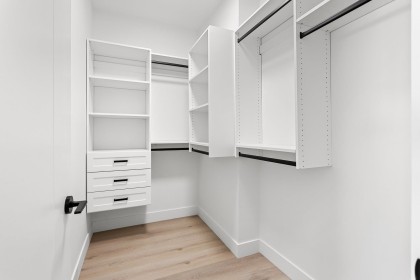 Photo 22 at 2472 Glenwood Avenue, Woodland Acres PQ, Port Coquitlam