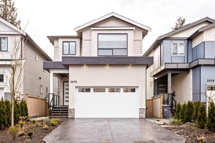 Photo 1 at 2472 Glenwood Avenue, Woodland Acres PQ, Port Coquitlam