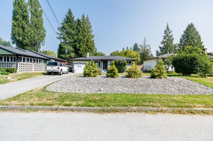 Photo 2 at 11620 210 Street, Southwest Maple Ridge, Maple Ridge