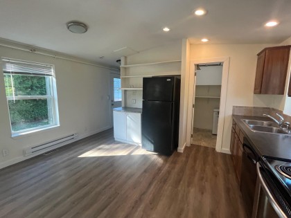 Photo 11 at 25511 Dewdney Trunk Road, Websters Corners, Maple Ridge