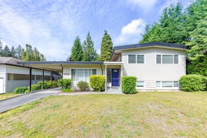 Photo 1 at 3729 Wellington Street, Oxford Heights, Port Coquitlam