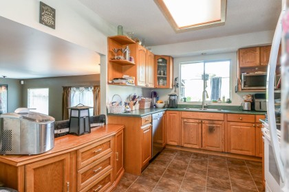 Photo 9 at 22925 125a Avenue, East Central, Maple Ridge