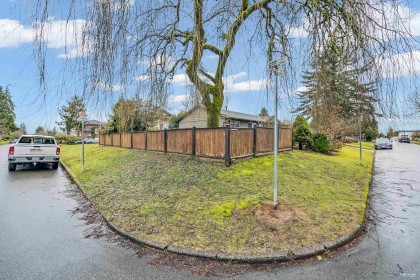 Photo 40 at 22938 Fuller Avenue, East Central, Maple Ridge