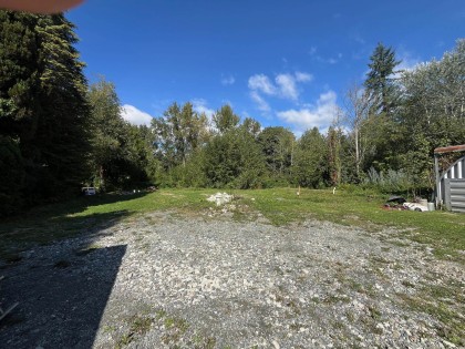 Photo 3 at 25511 Dewdney Trunk Road, Websters Corners, Maple Ridge