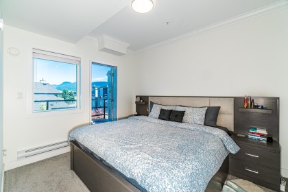 Photo 5 at 404 - 2389 Hawthorne Avenue, Central Pt Coquitlam, Port Coquitlam