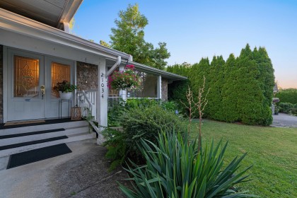 Photo 2 at 21034 Barker Avenue, Southwest Maple Ridge, Maple Ridge