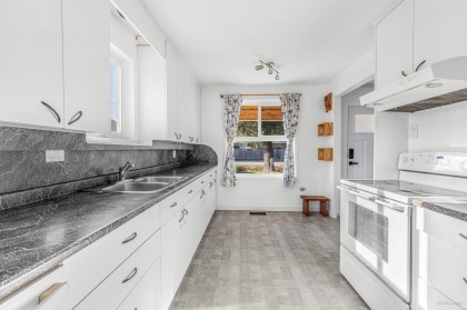 Photo 12 at 20258 Ospring Street, Southwest Maple Ridge, Maple Ridge