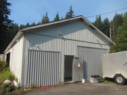 Photo 2 at 12293 Cardinal Street, Steelhead, Mission