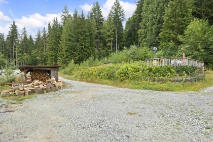 Photo 8 at 12151 Campbell Street, Steelhead, Mission